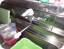 台所シングルレバー水栓、水が止まらない修理