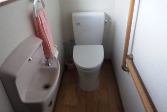 トイレ交換工事