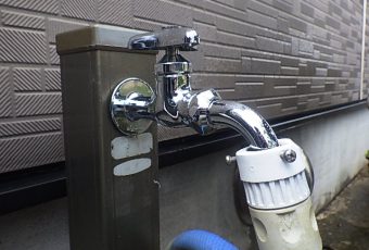 氷見市の小工事「水栓柱の水栓交換」