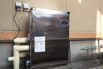 氷見市の灯油ボイラー交換工事 「錆びにくいステンレス外装☆」