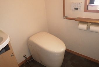 氷見市のトイレリフォーム 「2019リフォーム大賞:トイレ部門１位のネオレスト」