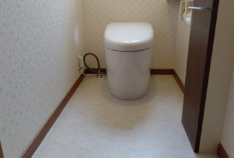 氷見市のトイレ交換・クッションフロア貼替