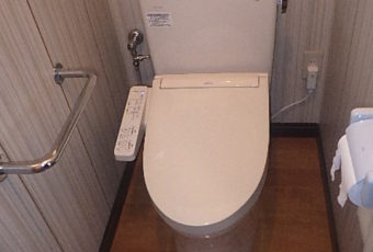 【氷見市】TOTOのトイレ交換工事「ピュアレストQR（リモデル・手洗い付き）＋ウォッシュレットSB」